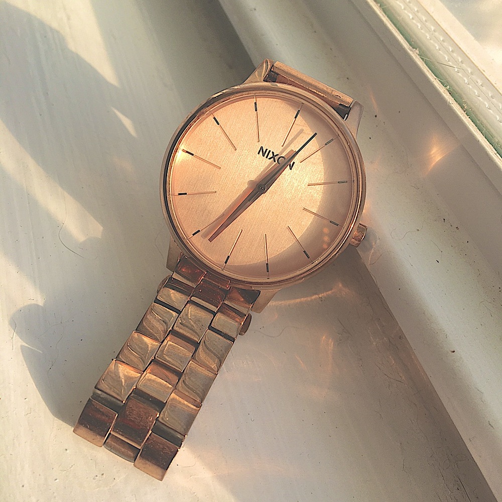 NIXON KENSINGTON ROSE GOLD WATCH